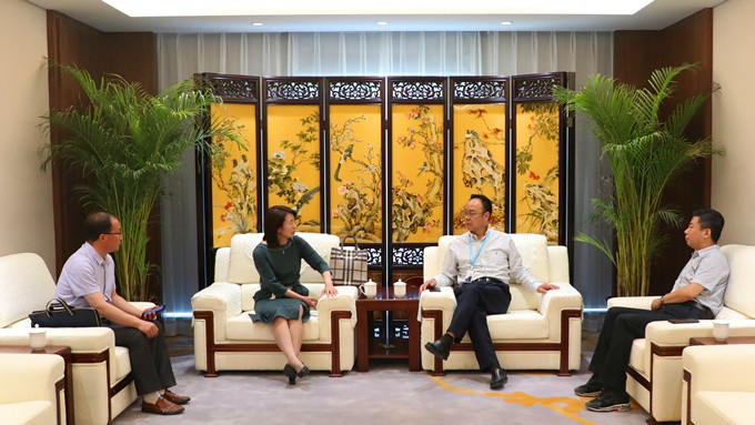 定西市委常委、宣傳部長陳月芳一行 到集團公司推介洽談合作項目